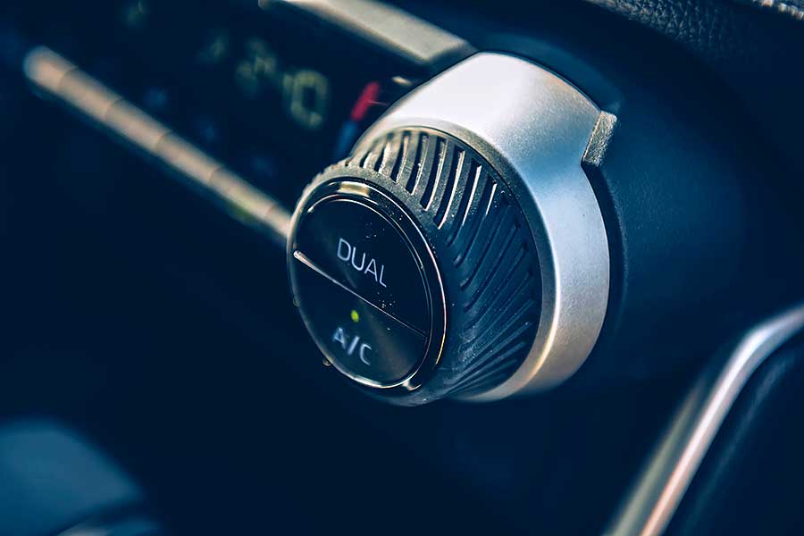 RAV4一直以來都是平價SUV的代名詞，不過CR-V同樣不是省油的燈。