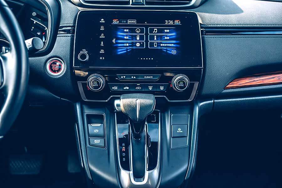 RAV4一直以來都是平價SUV的代名詞，不過CR-V同樣不是省油的燈。