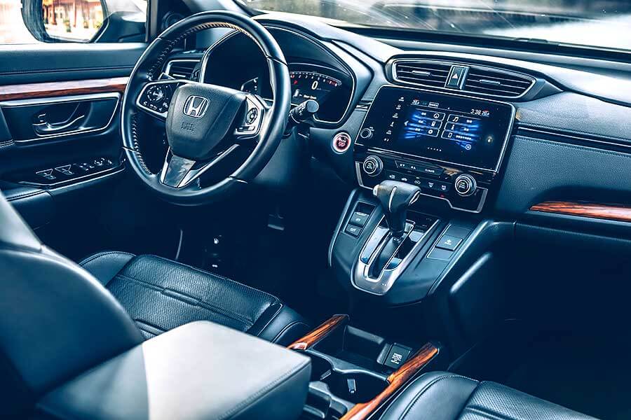 RAV4一直以來都是平價SUV的代名詞，不過CR-V同樣不是省油的燈。