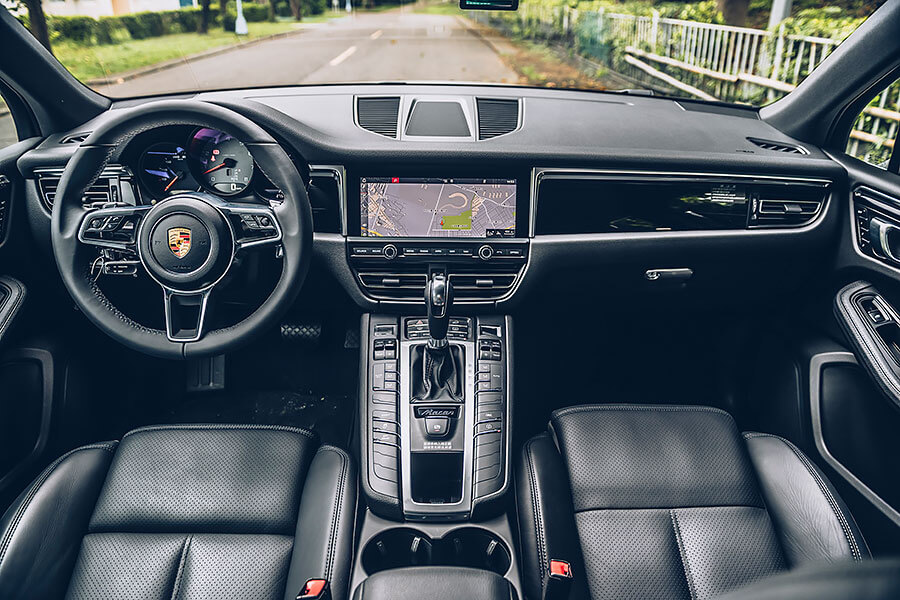 Macan有點像煮咖哩,剛起鍋味道鮮嗆,再燉煮一番後更顯濃郁深沉。