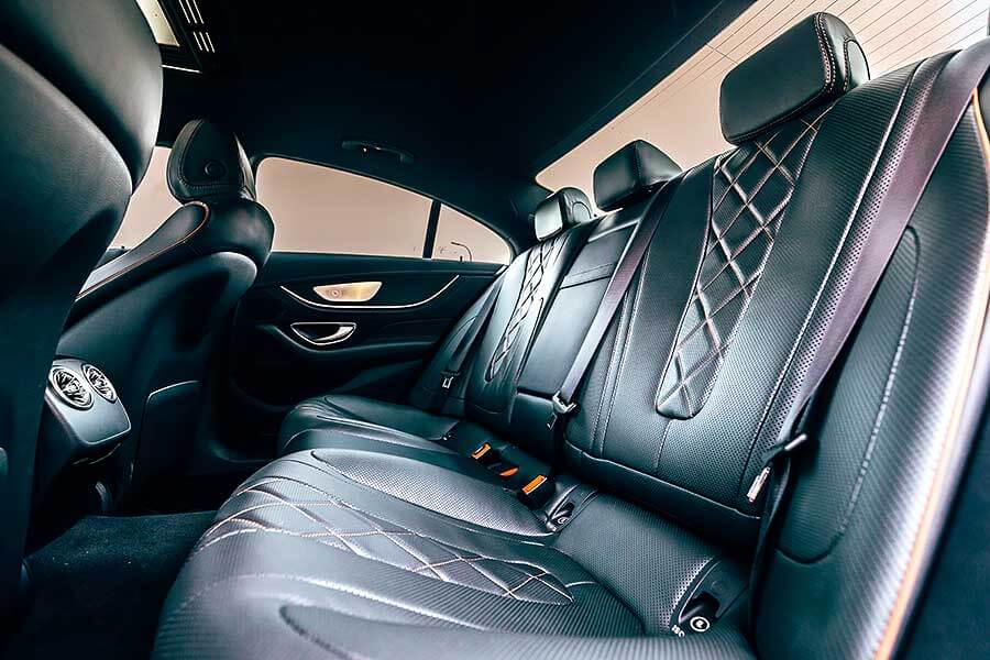 從耀眼新星轉型為角色球員，但Mercedes-Benz CLS依舊是三芒星家族不可或缺的一員。