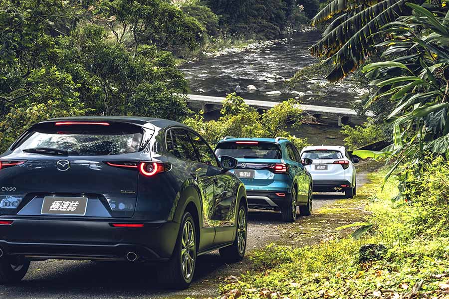 國產進口新舊三款跨界休旅Volkswagen T-Cross vs. Mazda CX-30 vs. Honda HR-V