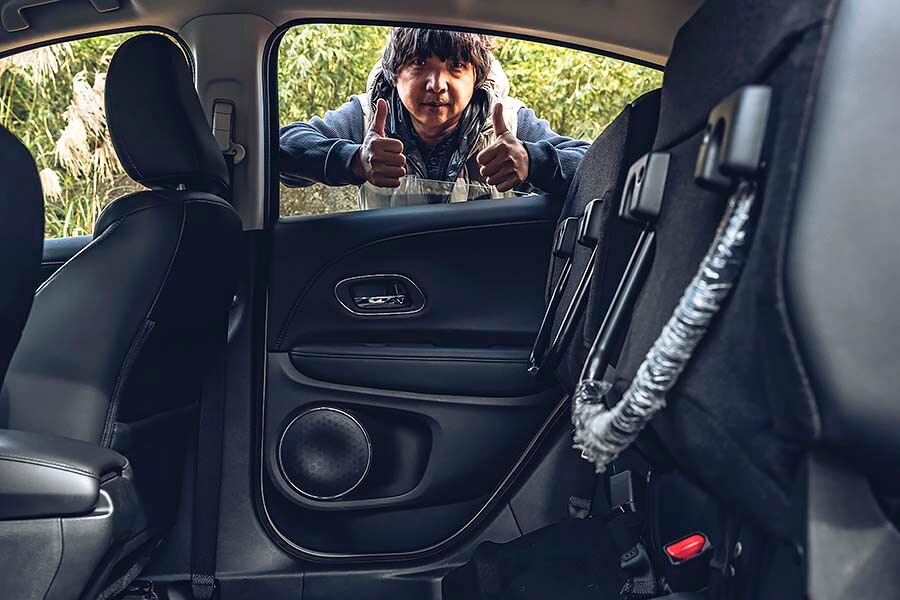 國產進口新舊三款跨界休旅Volkswagen T-Cross vs. Mazda CX-30 vs. Honda HR-V