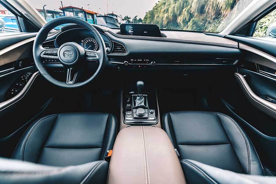 運用刪去法邏輯進行篩選，那麼Mazda CX-30便是展間裡最好的選擇。