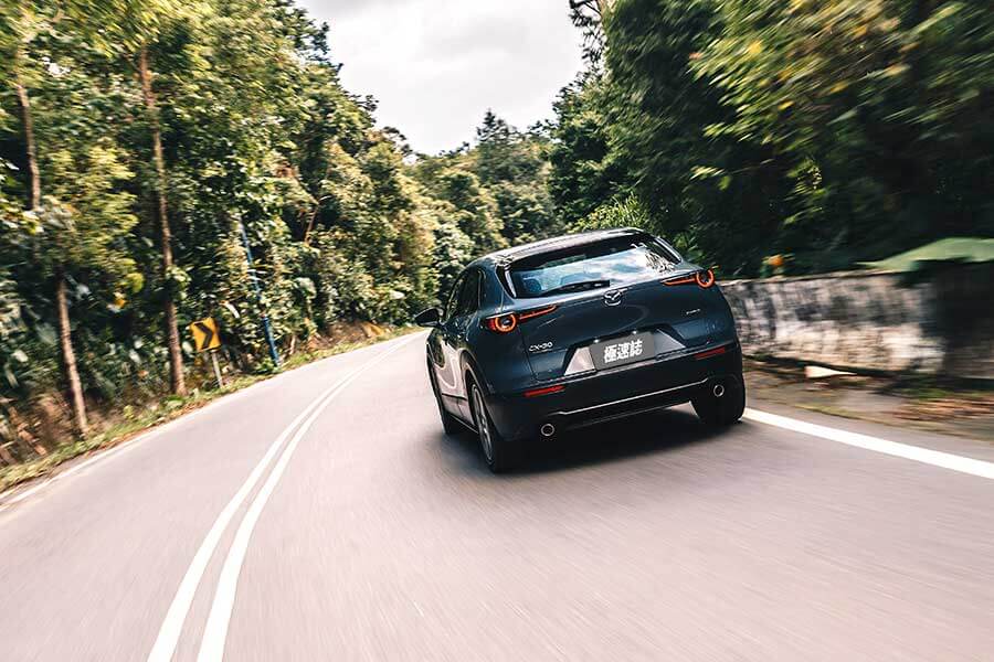 運用刪去法邏輯進行篩選，那麼Mazda CX-30便是展間裡最好的選擇。