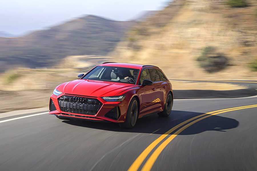 高性能、實用性和冬夏運動共冶一爐,Audi RS6 Avant就是有本事一天之內全部辦妥。