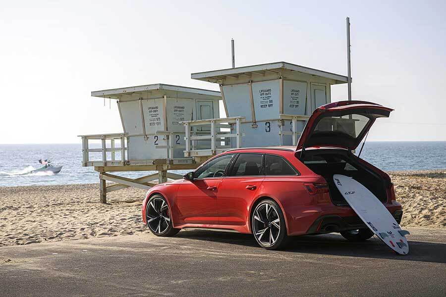 高性能、實用性和冬夏運動共冶一爐,Audi RS6 Avant就是有本事一天之內全部辦妥。