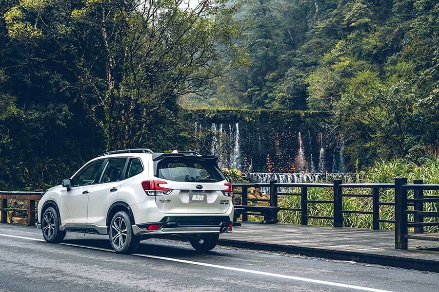 結合Subaru Forester GT Edition和Subaru XV GT Edition兩部休旅車，TG這回記畫了一場六芒星GT之旅。