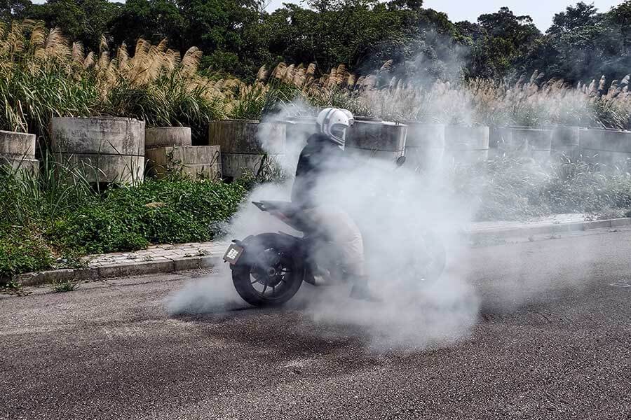 Ducati Diavel 1260 S就像降世的路西法,引誘著我們內心最深處的慾望及激情一觸即發。