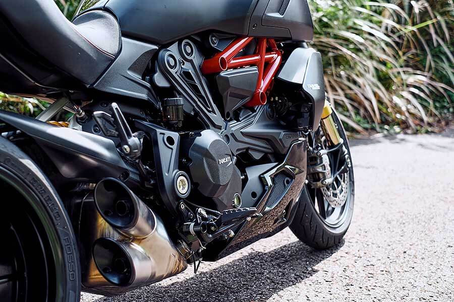 Ducati Diavel 1260 S就像降世的路西法,引誘著我們內心最深處的慾望及激情一觸即發。