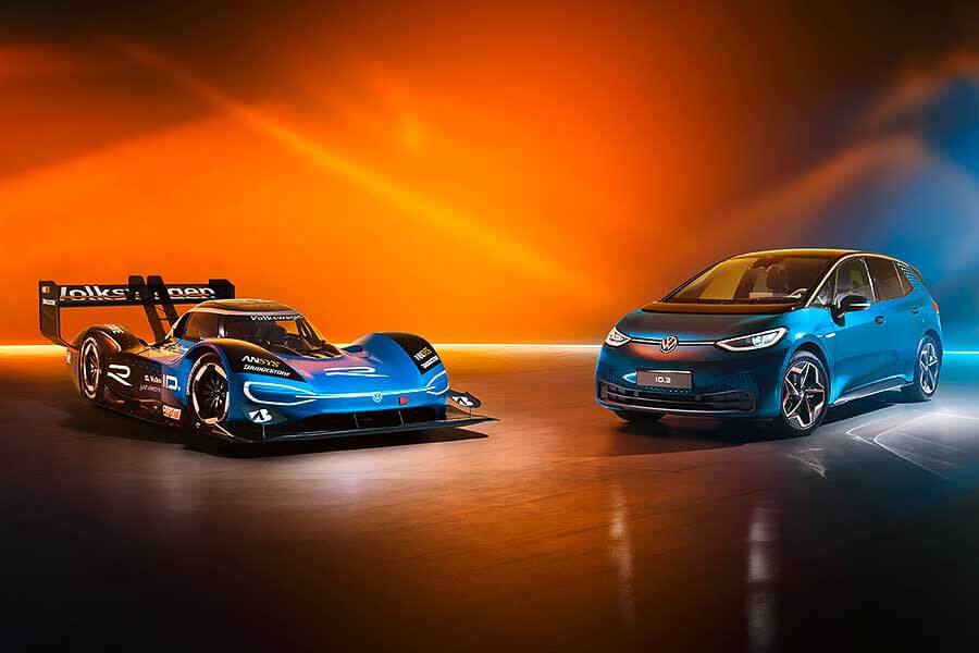 當各家車廠紛紛宣判傳統燃油引擎死刑時,福斯集團卻高喊刀下留人!