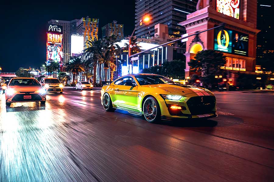 汽油引擎正受到電動車趕盡殺絕的威脅,所以福特用Shelby本人也會引以為傲的750hp不文手勢回敬對方。