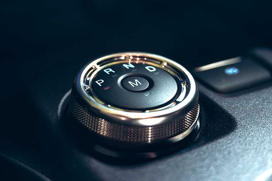 汽油引擎正受到電動車趕盡殺絕的威脅,所以福特用Shelby本人也會引以為傲的750hp不文手勢回敬對方。