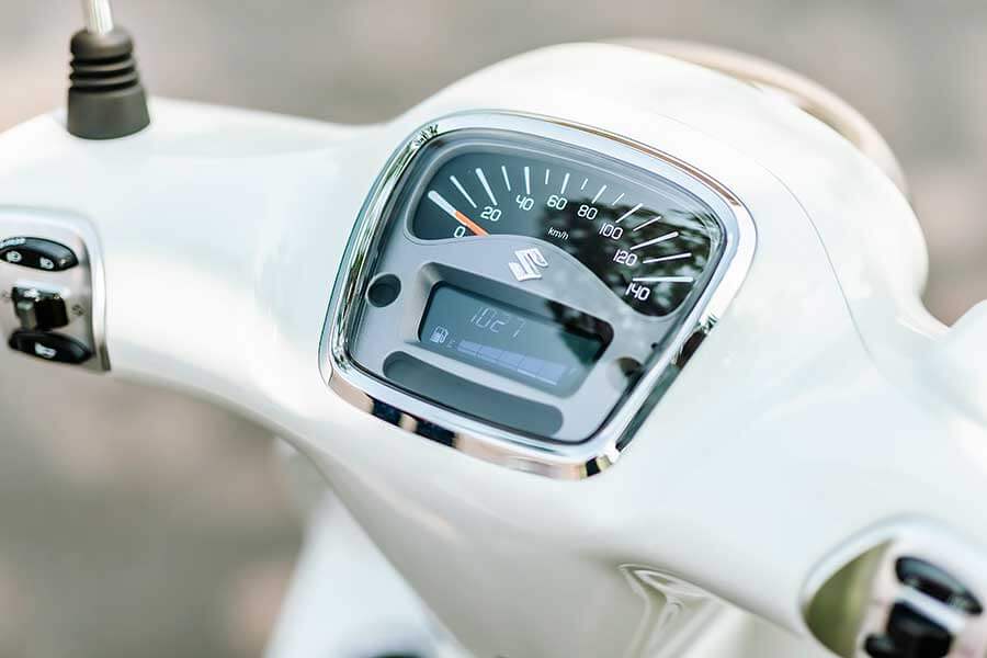 saluto-11 初遇Saluto就像品嚐一杯三合一即溶咖啡,待一段時間後卻迸發出了義式濃縮特有的甘醇韻味。