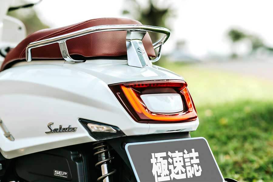 saluto-8 初遇Saluto就像品嚐一杯三合一即溶咖啡,待一段時間後卻迸發出了義式濃縮特有的甘醇韻味。