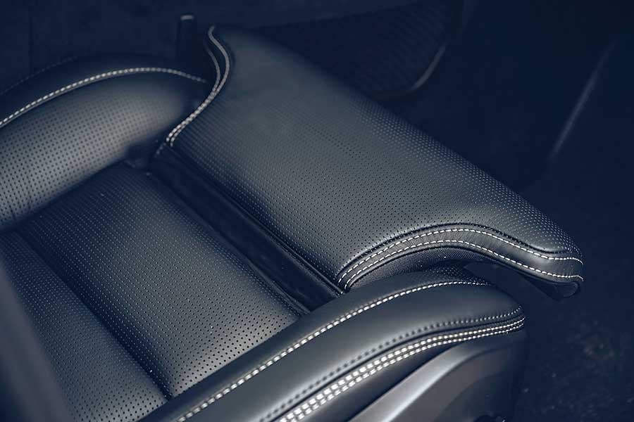 告別寒冷的冬天，現在TG開著BMW X5、Volvo V90 Cross Country和Kia Grand Carnival三輛大車帶大家走走健康行程。