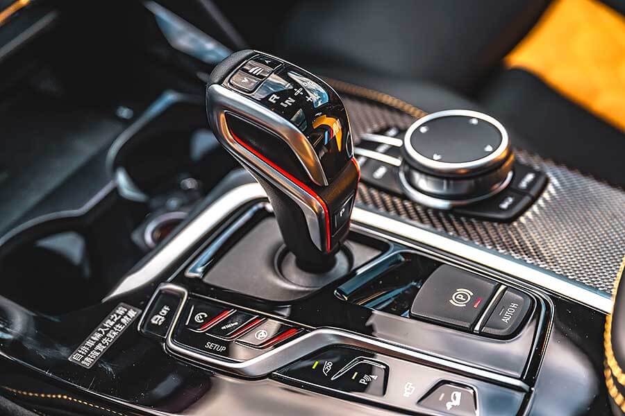 不管怎麼看，人們都會覺得它就是休旅車，但開過就知道，BMW X4 M Competition其實是腿長了點的跑房車。