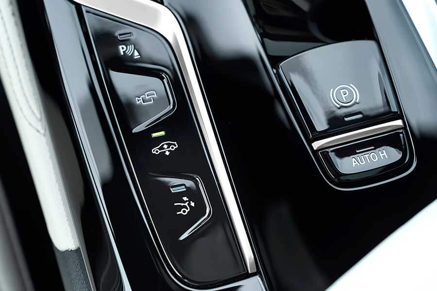 48V輕型油電系統導入，6 GT更省更舒適了。