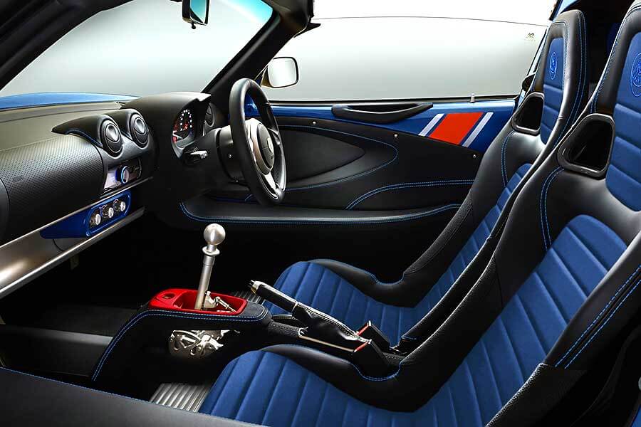 四個年份，四種塗裝，無數的精彩時刻。