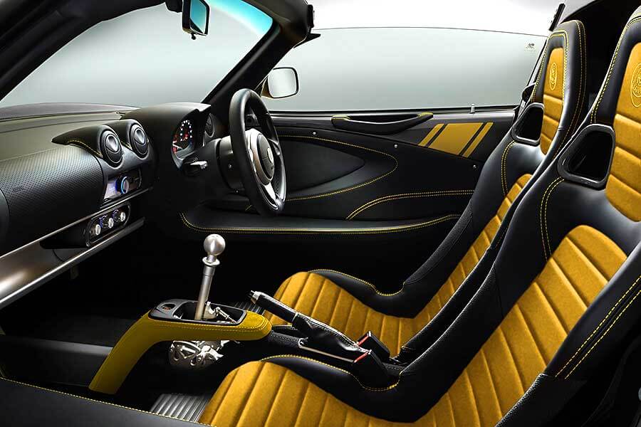 四個年份，四種塗裝，無數的精彩時刻。