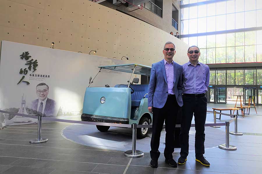 時間也許會帶走一切,我們能做的就是努力找回過去那值得驕傲的一點一滴…..。