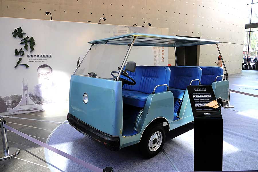 時間也許會帶走一切,我們能做的就是努力找回過去那值得驕傲的一點一滴…..。