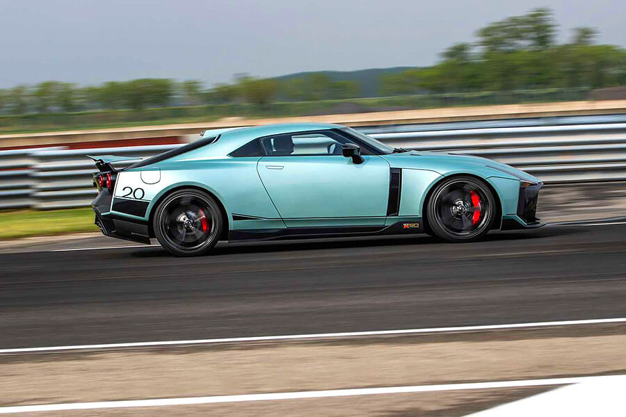 凡人的願望都會改變,更別說是歷經兩年等待的混血戰神。