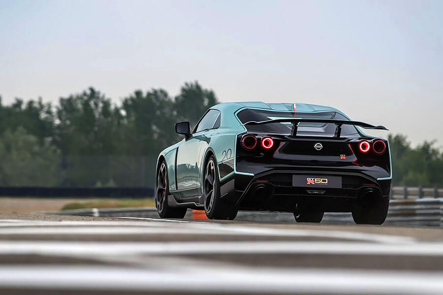 凡人的願望都會改變,更別說是歷經兩年等待的混血戰神。