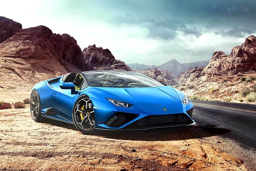 隔離解除,義大利蠻牛Lamborghini Huracan EVO RWD Spyder終於也能開心地大口呼吸新鮮空氣,用力地盡情奔跑。
