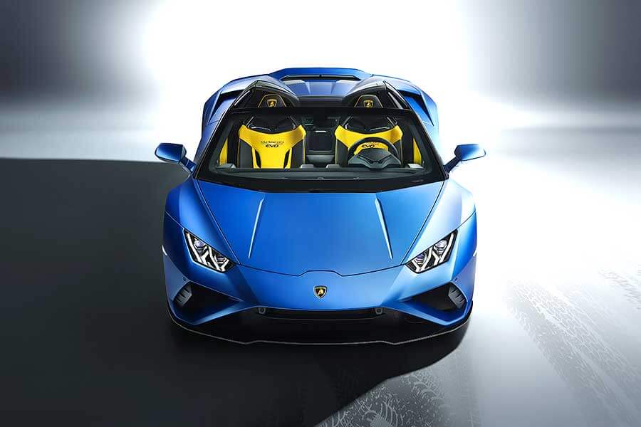 隔離解除，義大利蠻牛Lamborghini Huracan EVO RWD Spyder終於也能開心地大口呼吸新鮮空氣，用力地盡情奔跑。