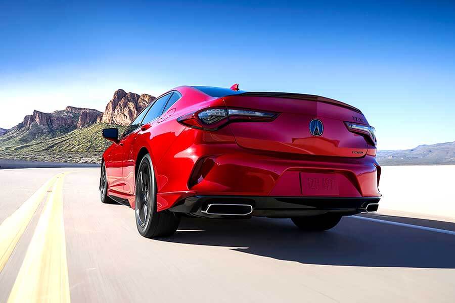 不再冷飯熱炒，2021 Acura TLX要放膽走自己的路。