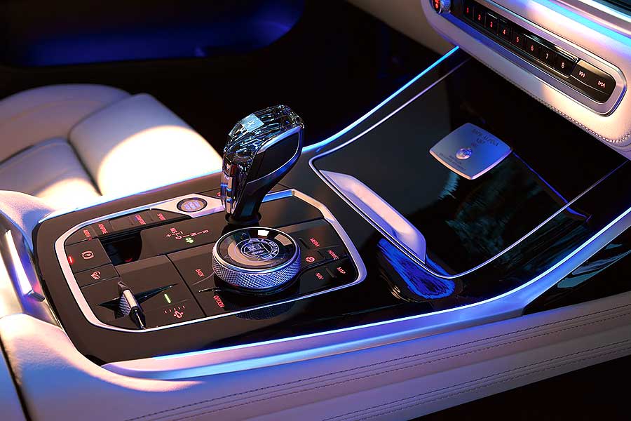 xb7-10 Alpina竟然開始改裝SUV了,而且一出手挑了最大的BMW X7!