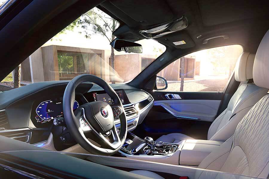 xb7-9 Alpina竟然開始改裝SUV了,而且一出手挑了最大的BMW X7!