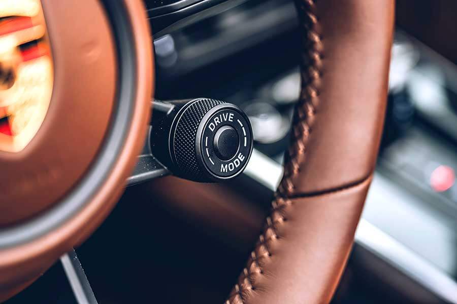 911cabriolet-22 今天,就開著到Porsche 911 Carrera S Cabriolet處逛逛吧。