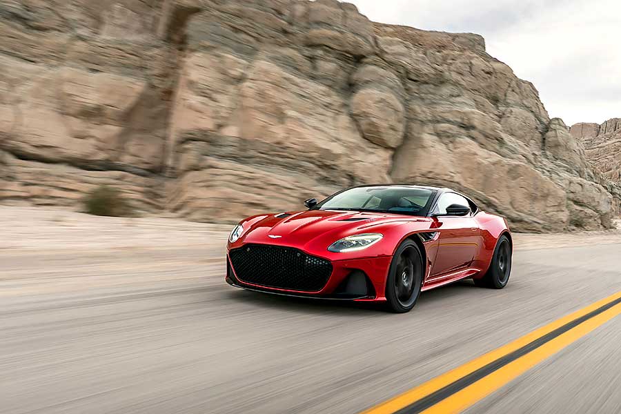 有了養眼大鼻頭，帥氣程度先加十分。