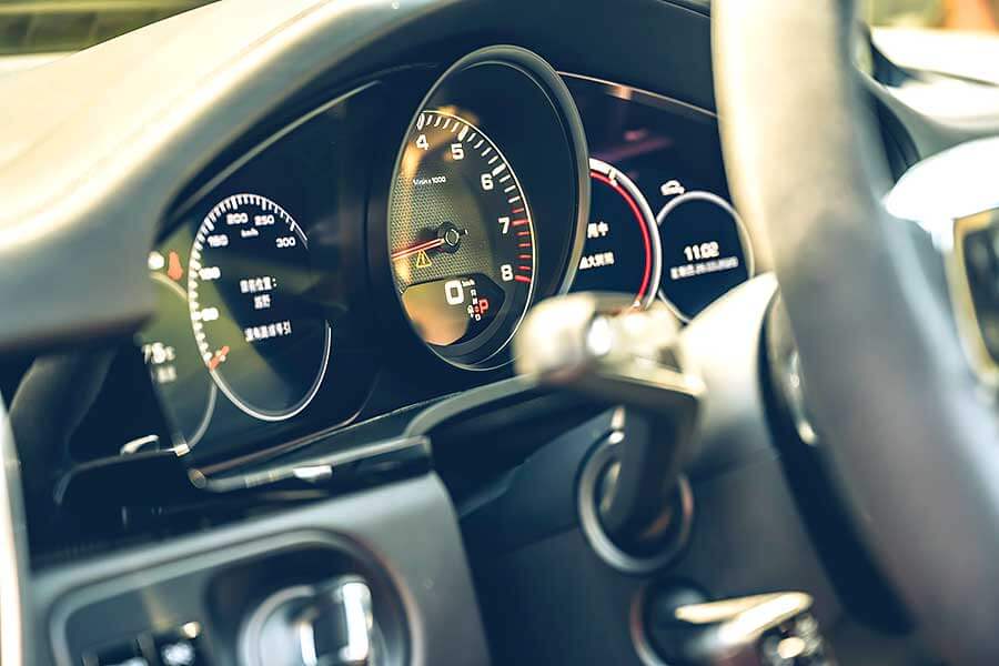 cayennecoupes-10 別以為保時捷慢了先機,它不過是做好做滿一擁而上。