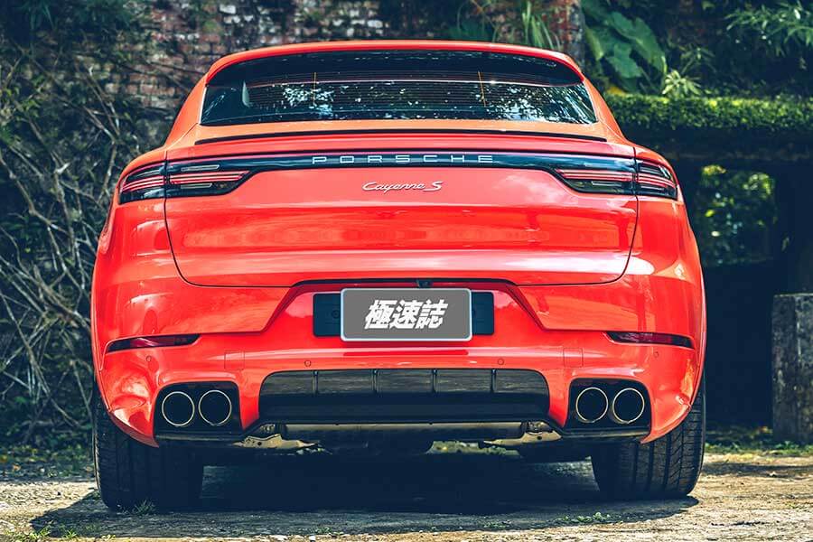cayennecoupes-17 別以為保時捷慢了先機,它不過是做好做滿一擁而上。