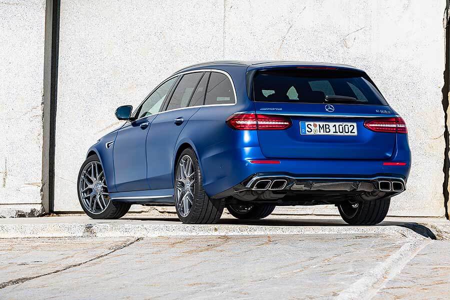 就是要大鳴大放，太收斂就不叫AMG了。