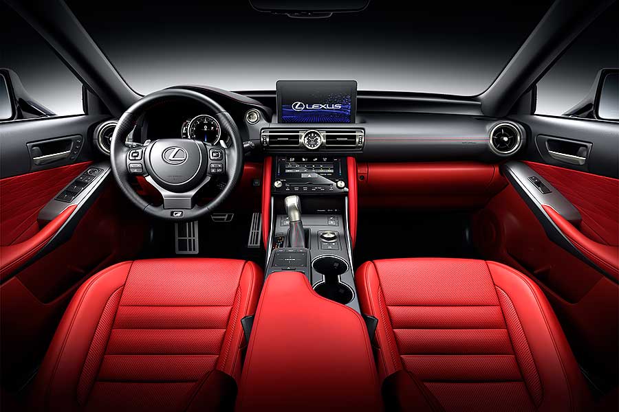 is-27 苦追對手20個年頭,2021年新改款IS真的要認真了。