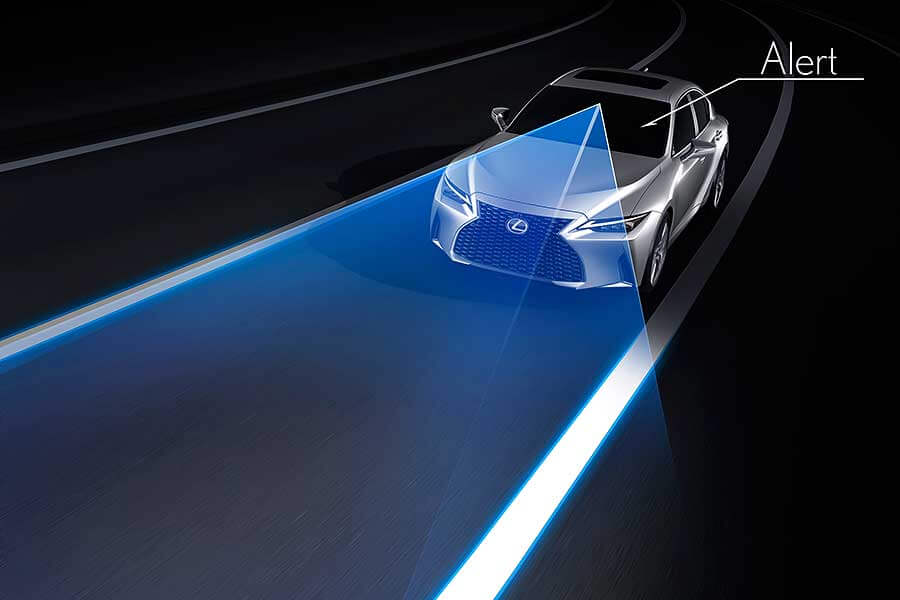 is-38 苦追對手20個年頭,2021年新改款IS真的要認真了。