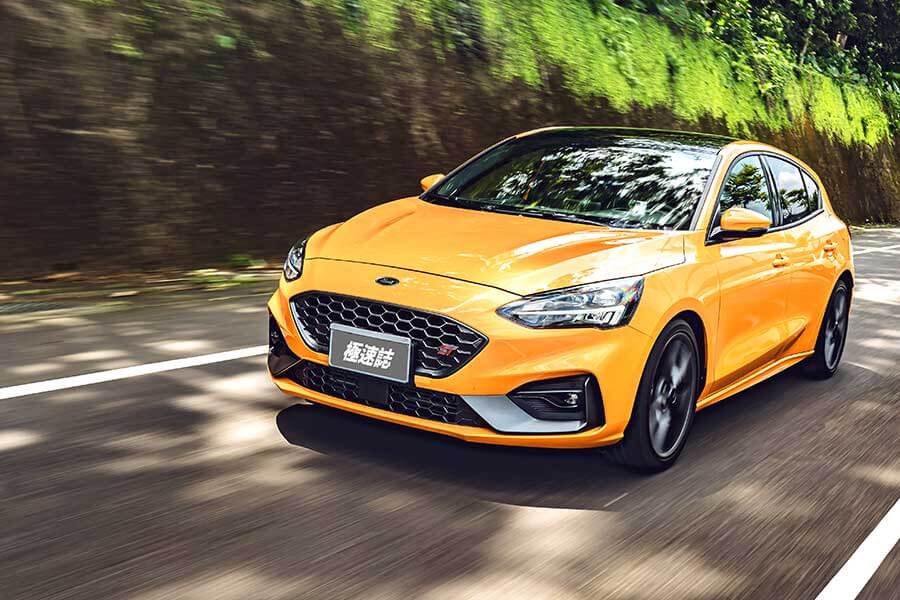 內外相輔相承，就像一部五育均衡發展的鋼砲模範生，有史以來最出類拔萃的Focus ST。