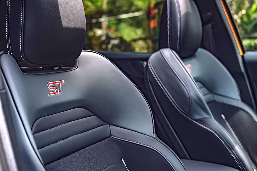 內外相輔相承，就像一部五育均衡發展的鋼砲模範生，有史以來最出類拔萃的Focus ST。