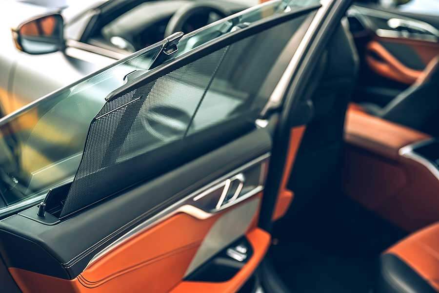 8gc&panamera-11 先有四門Coupe,近年又冒出四門GT,其實兩者訴求都相同,感覺就像玩文字遊戲,至於這場遊戲的最後贏家……。