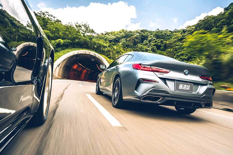 先有四門Coupe,近年又冒出四門GT,其實兩者訴求都相同,感覺就像玩文字遊戲,至於這場遊戲的最後贏家……。