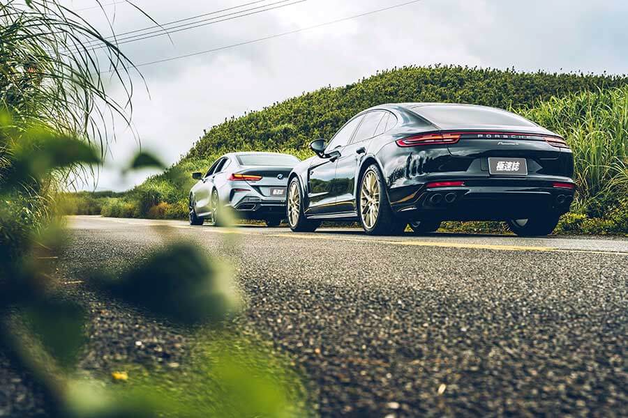 先有四門Coupe,近年又冒出四門GT,其實兩者訴求都相同,感覺就像玩文字遊戲,至於這場遊戲的最後贏家……。