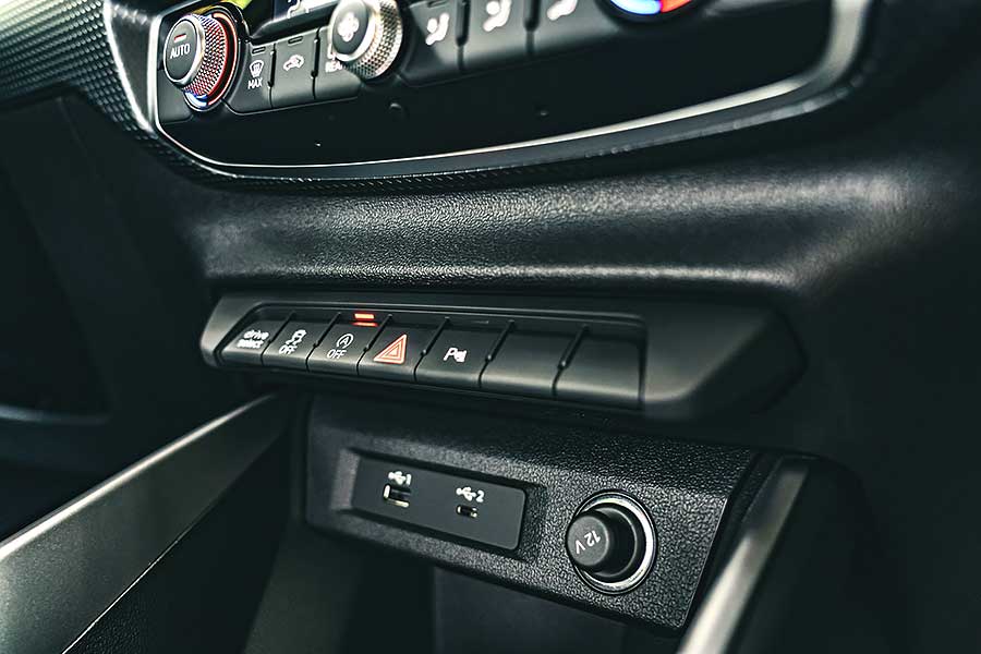 a1-34 Audi A1不是舞刀弄槍刀馬旦,而是人人都會靈光一閃的切仔担。