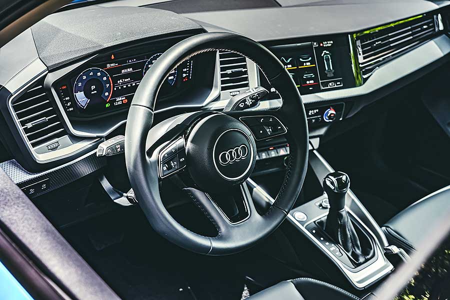 a1-6 Audi A1不是舞刀弄槍刀馬旦,而是人人都會靈光一閃的切仔担。