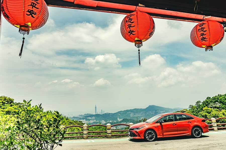 Altis GR Sport就像身擁少林大力金剛腿的阿星一樣,凡人顏值下卻擁有幹練的身軀,尤其是那日夜穩扎穩打的精實下盤,夠靓的。