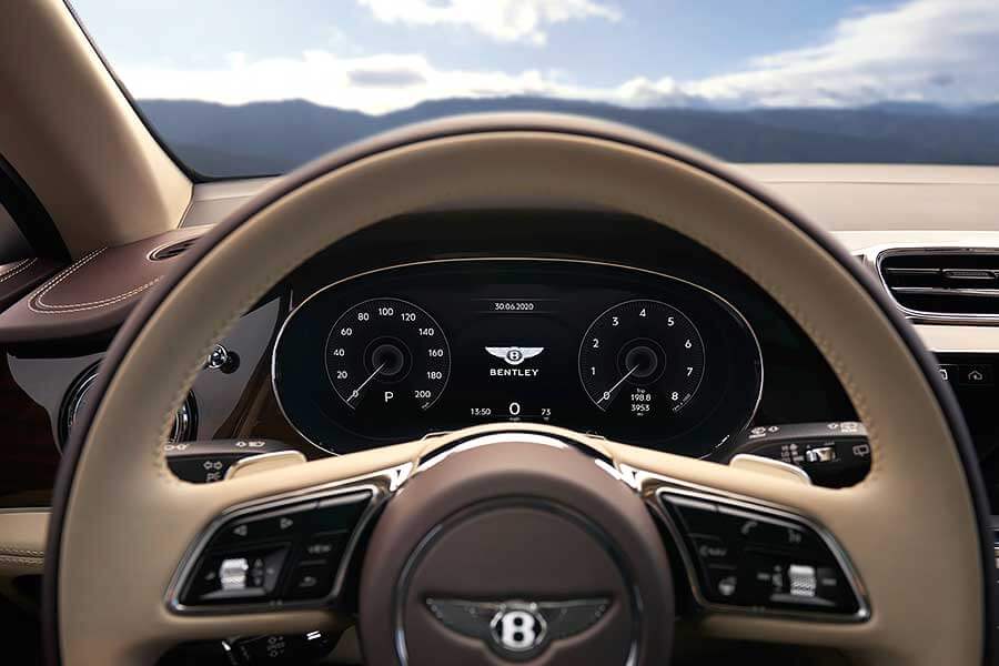 bentayga2021-15 小改款Bentayga?別騙了,其實是跨界Continental GT吧!
