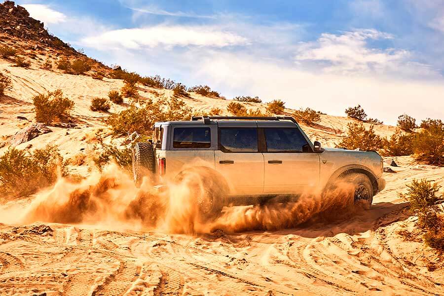 bronco-30 F系列的堅韌+Mustang的精神=2021 Ford Bronco。